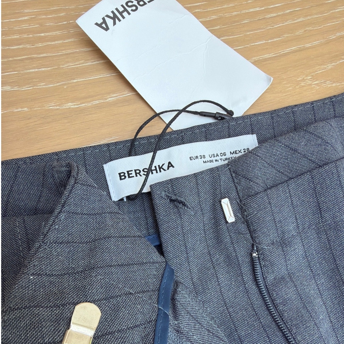Bershka Trousers Wide Leg Pinstripe Size Us6 Gray Blue — image 5 of 6